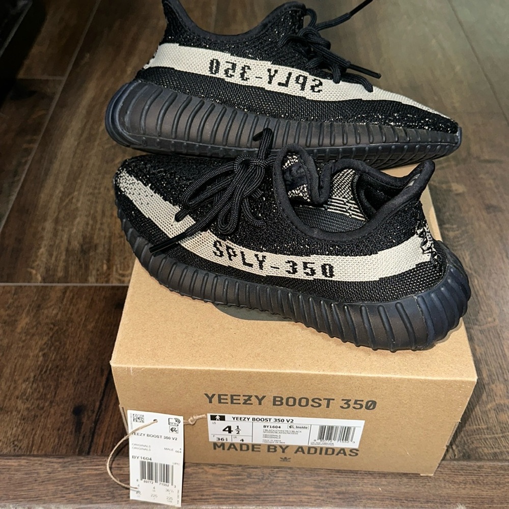 Yeezy boost 350